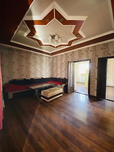 Продажа коттеджей и домов: 🏡 Үй сатылат! 📍 Дарек: Ош Шаары. Геологородок кичи району ул Абжалова — 14