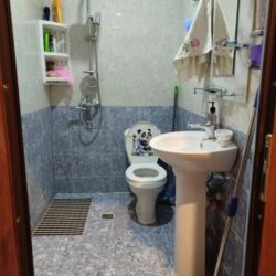 Uzunmüddətli kirayə mənzillər: 2 otaqlı tam əşyalı Kirayə ev verilir.Ev Qara Qarayev tərəfdədir.2 ci — 8