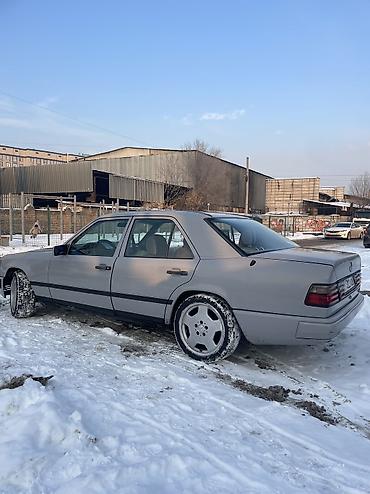 Mercedes-Benz: Mercedes-Benz E-Class: 1988 г., 2.3 л, Механика, Бензин, Седан — 10