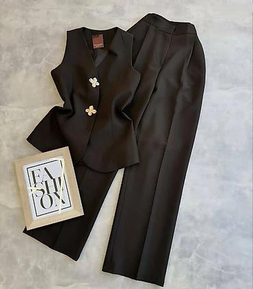 Kompleti: Ženski elegantni komplet – prsluk i pantalone - Dvodijelni set — 3