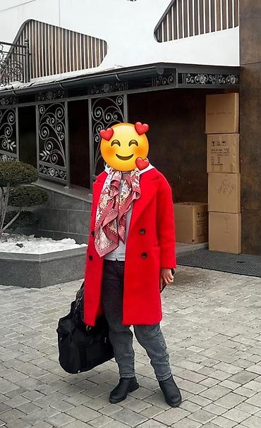 Пальто: По фото первое по 2000 т остальные все по 1000 Женские пальто — 7