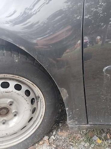 moj auto: KRILO ZA VOLKSWAGEN GOLF 5 | Desno krilo Golf 5 Ostali delovi Golf 4 — 1