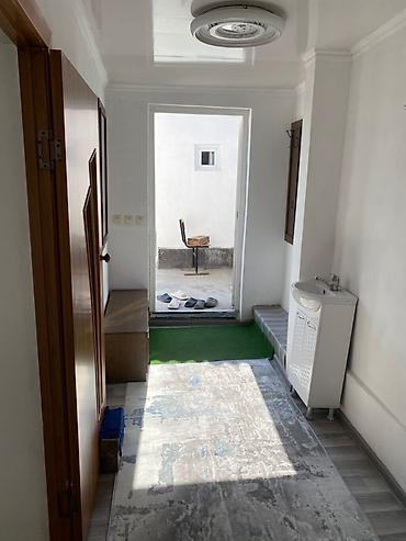 Продажа коттеджей и домов: 🏡 **Продаю дом (Жибек-Жолу / Ибраимова, за ЦОНом)** 🛏 3 комнаты | 📐 — 5