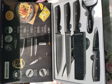 туристические ножи: Продаю набор ножей,оригинал