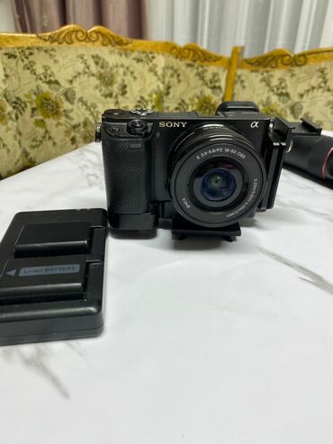 японский фотоаппарат: Продаю SONY a 6400