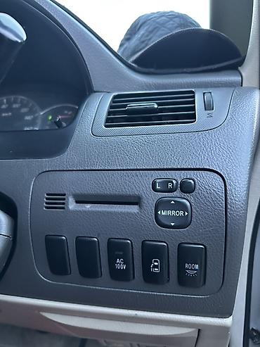 Toyota: Toyota Alphard: 2003 г., 3 л, Автомат, Бензин, Минивэн — 11