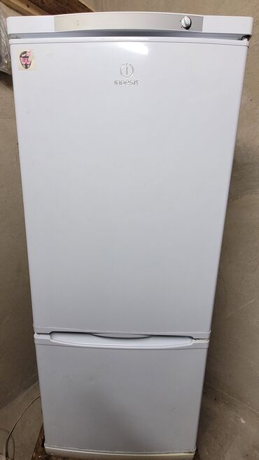 холодильники для кухни: Холодильник Indesit, Б/у, Двухкамерный, De frost (капельный), 60 * 150 * 60