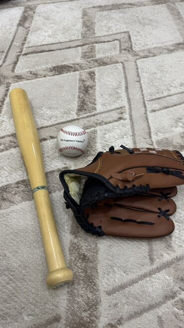 железные игрушечные пистолеты в бишкеке: ⚾ Бейсбольный набор (бита, перчатка и мяч) Продаётся комплект для