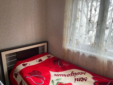 Uzunmüddətli kirayə mənzillər: TƏK OTAQ VERİLİR!!!!Memar əcəmi m/s düz yanı,2 dəqiqəlik məsafə.Ev çox