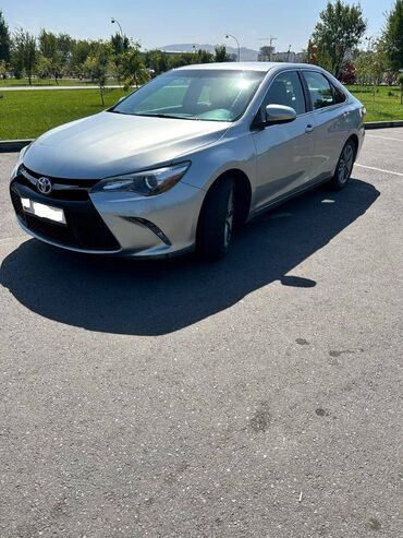 Toyota: Toyota Camry: 2016 г., 2.5 л, Вариатор, Гибрид, Седан