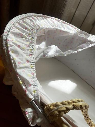 usaq ucun sebet: Oğlan və qız üçün, İşlənmiş, Yumru, Beşik, Dəst ilə, Matras ilə, Yellənmə mexanizmsiz — 8