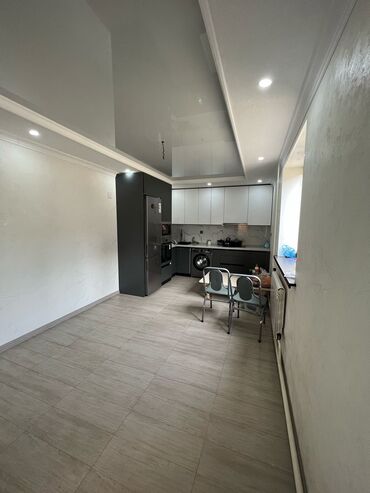 Сельхоз предприятия: Крупный сельскохозяйственный объект для содержания скота Описание: - — 12