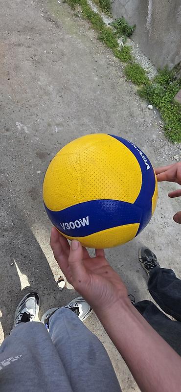 euro top: Mikasa V300W voleybol topu - Brend: Mikasa - Model: V300W (FIVB — 3