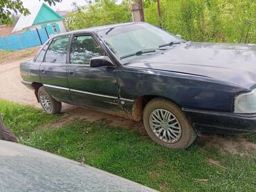 Audi: Audi 100: 1990 г., 2 л, Механика, Бензин, Седан — 4