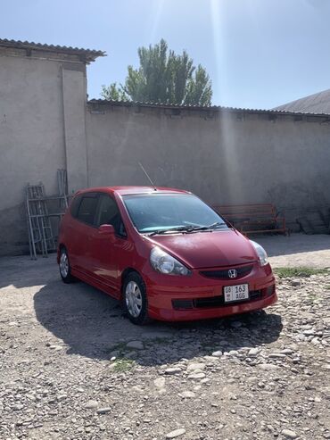 машина машина: Honda Fit: 2003 г., 1.3 л, Вариатор, Бензин, Хэтчбэк