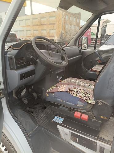 голв 2: Грузовик, Mercedes-Benz, Стандарт, Б/у — 3