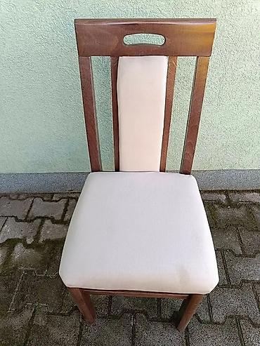 klub stolice: Drvene stolice sa tapaciranim sedalima i naslonima kom 42€ - — 1