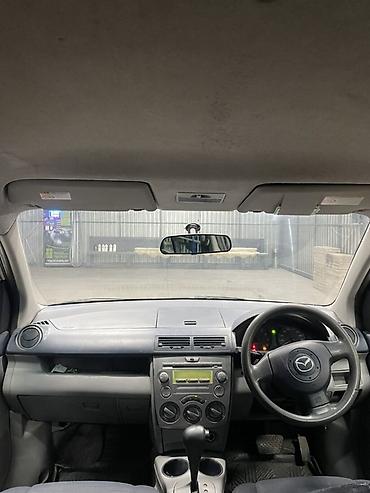 toyota cube: Mazda Demio: 2003 г., 1.5 л, Автомат, Бензин, Хэтчбэк — 4