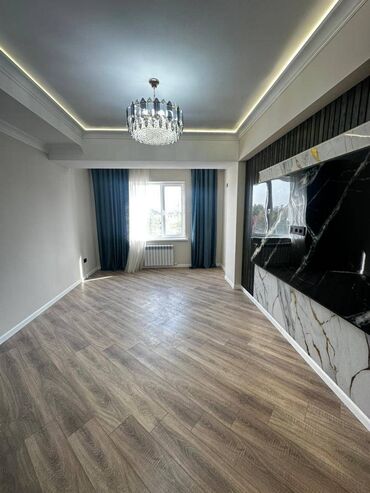 срочно сдаётся квартира: 3 комнаты, 87 м²