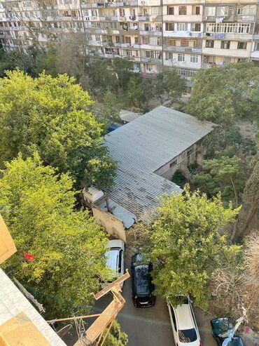 Köhnə tikili: Bakı, 4 otaqlı, Köhnə tikili, m. Əhmədli, 100 kv. m — 12