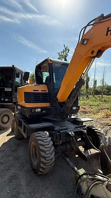 экскаваторы 55: Hyundai Robex 60W-5 — колесный мини-экскаватор Основные — 1