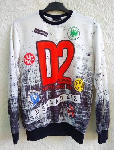 Duksevi: DSQUARED 2 duks - unisex Naznacena velicina - L Mere: ramena - 44cm