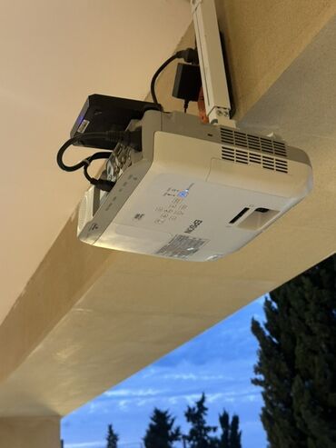 Həyət evləri və villaların satışı: Mərdəkan 5.5sotda ideal ərazidə Bravo marketin arxasında geniş — 39