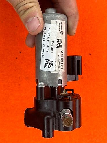 Датчики, сенсоры, предохранители: Mercedes-benz Моторчик регулировки сиденья ⚠️ Есть в наличии — 7