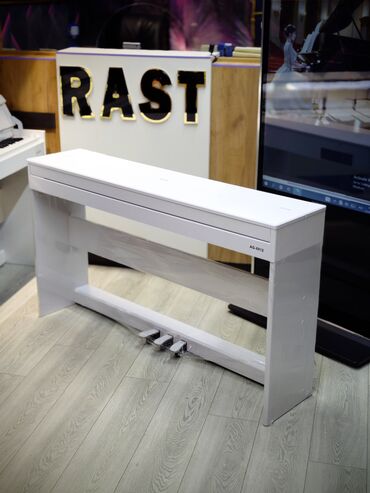 Pianolar: Piano, Rəqəmsal, Yeni, Ünvandan götürmə — 3