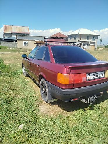 Унаа: Audi 80: 1988 г., 1.8 л, Кол менен иштөөчү, Бензин, Седан — 5