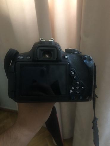 canon 650d: Canon EOS 650D DSLR fotoaparat - Linza: Canon Zoom Lens EF‑S 18‑55mm — 2