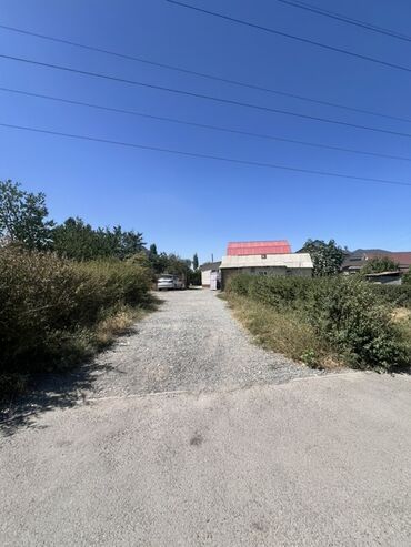 продаю дом село беловодское: Продается участок с домом/без под бизнес с прилегающим земельным
