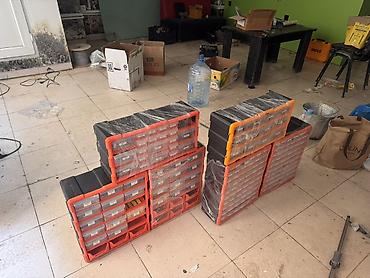 2700: Çeşid 1000-dən çox, Miqdar 5000dən çox elektron komponent — 1