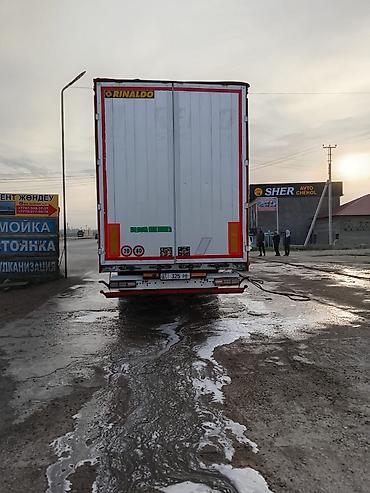 топлиный бак: Тягач, Renault, 2011 г., Тентованный — 7