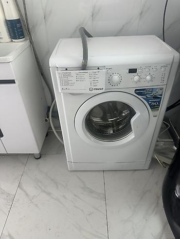 стиральный машинка автомат: Стиральная машина Indesit (фронтальная загрузка) - Тип — 1