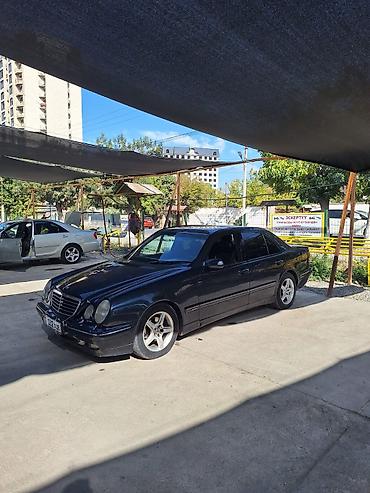 Mercedes-Benz E-Class: 2000 г., 3.2 л, Автомат, Бензин, Седан