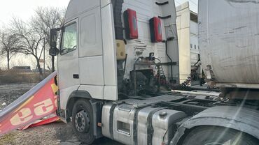 Тягачи: Тягач, Volvo, Цистерна — 5