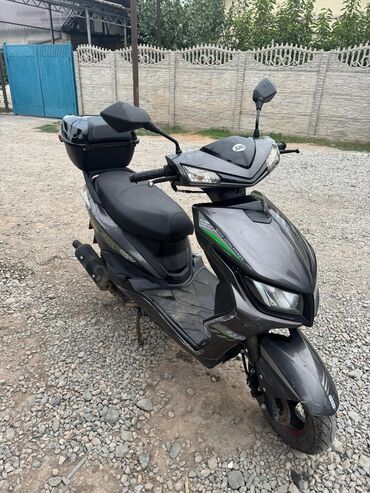 авто скутер: Скутер M8, 125 куб. см, Бензин, Б/у