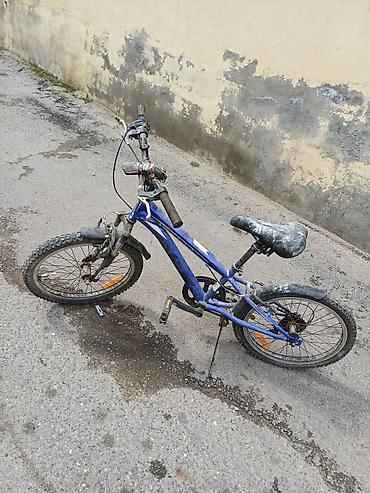 18 dyumlu velosiped: Uşaq velosipedi – 20 düym təkərlər, mavi rəng. Xüsusiyyətlər: - — 1