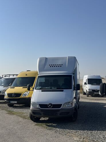 машина фургон: Жеңил жүк ташуучу унаа, Mercedes-Benz, Стандарт, 3 т, Колдонулган
