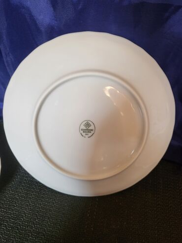 Ostali antikviteti: Set 1974-1989 trodelni Schirnding Bavaria. Pocelanski trodelni — 11