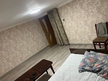 Həyət evləri və villaların satışı: 8 otaq, 400 kv. m, Kredit yoxdur, Orta təmir — 4