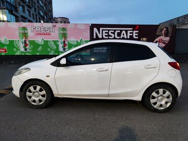 Mazda: Mazda 3: 2008 г., 1.5 л, Механика, Бензин, Хэтчбэк