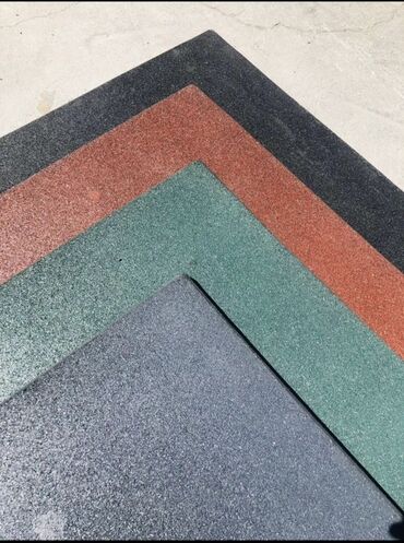 Канализационные люки: Rezin döşəmə plitələri - Material: yüksək sıxlıqlı rezin (EPDM/SBR
