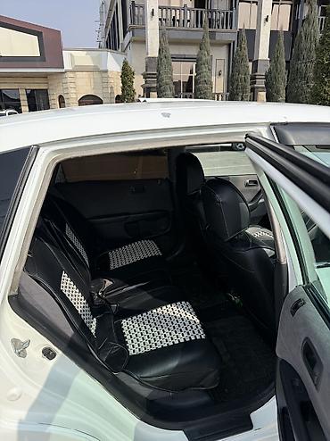 Honda: Honda Civic: 2000 г., 1.5 л, Автомат, Бензин, Хэтчбэк — 9