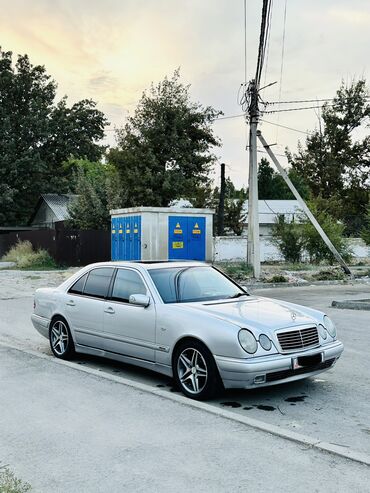 Mercedes-Benz: Mercedes-Benz E 320: 1998 г., 3.2 л, Автомат, Бензин, Седан