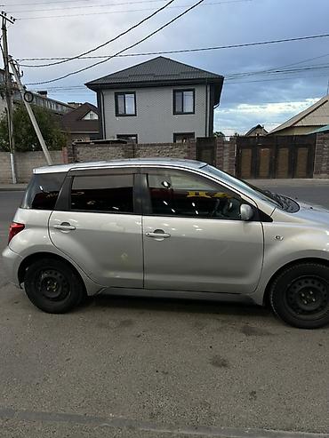 ist: Toyota Ist: 2004 г., 1.3 л, Автомат, Бензин, Хэтчбэк — 6