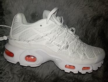 nike stikle: Nike TN
novo,40 broj — 3