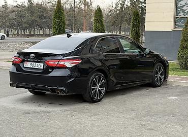 Toyota: Toyota Camry: 2020 г., 2.5 л, Автомат, Бензин, Седан — 5