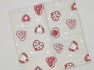 obraz na 5zl: Poszewka dekoracyjna na poduszkę 40×40 cm - Wzór: czerwone serca — 1